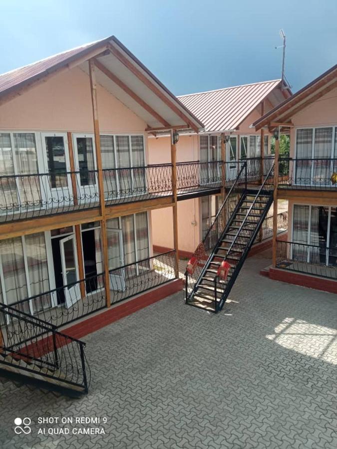 Гостевой Дом Байтик Hotell Bosteri Exteriör bild
